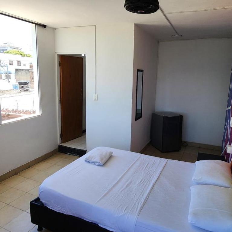 Panamerican Hostel - Habitación Doble Estándar con ventilador - 2