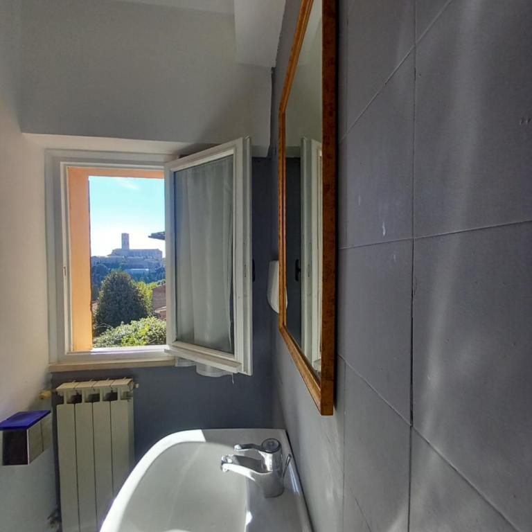 Perugia Jazz Suite - One-Bedroom Apartment - 13
