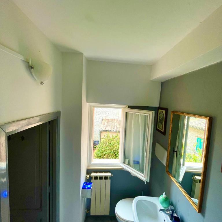 Perugia Jazz Suite - One-Bedroom Apartment - 12