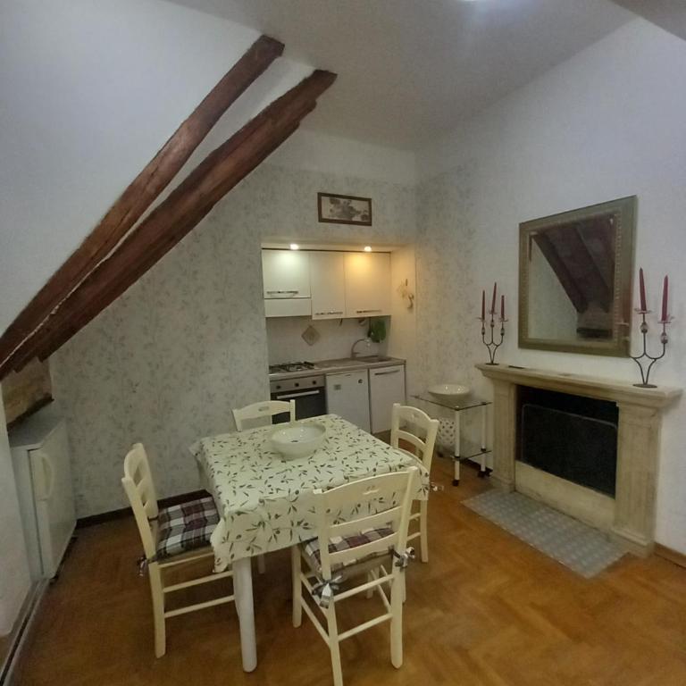 Perugia Jazz Suite - One-Bedroom Apartment - 4