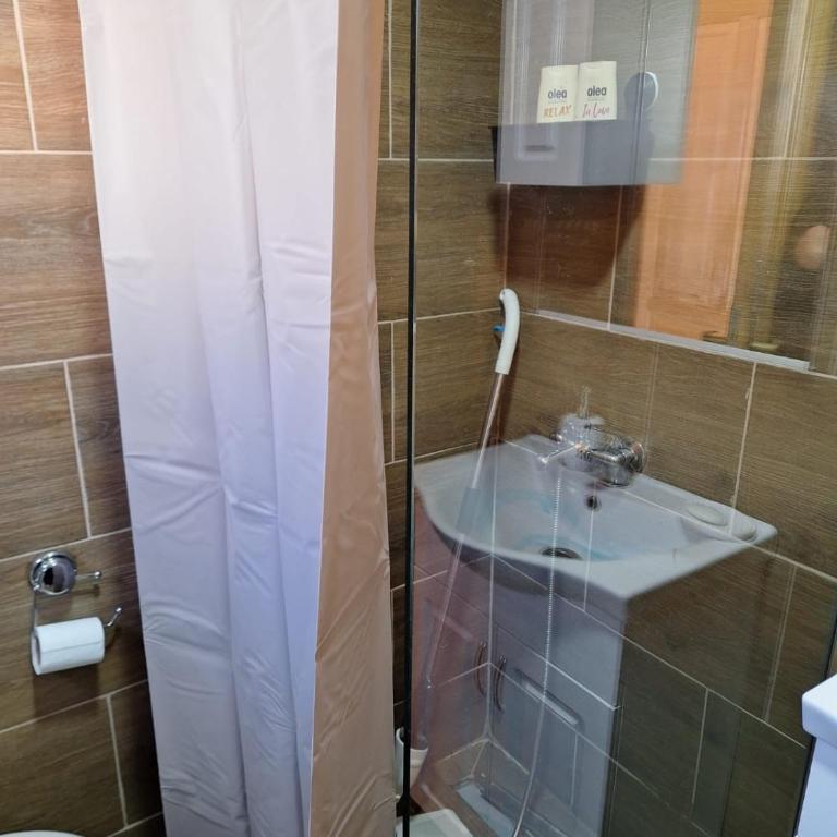 Chalets Montenegrina - One-Bedroom House - 3