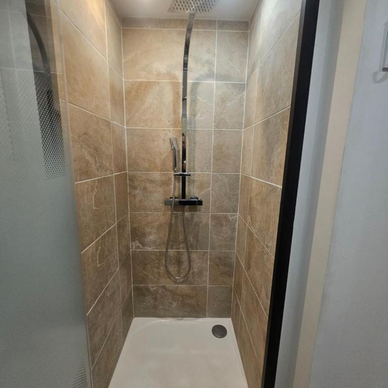 Appartement 3 ch Perpignan proche mer - Three-Bedroom Apartment - 12