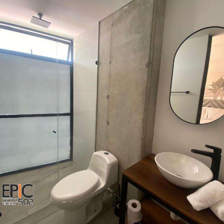 Epic Suite 502 Exclusive Airport - Deluxe Junior Suite - 1