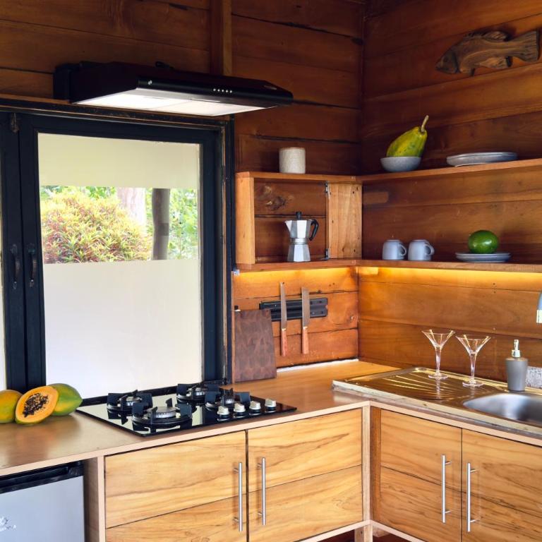 Casa Vikingo - A Unique, Secluded Highland Cabin - One-Bedroom Villa - 16