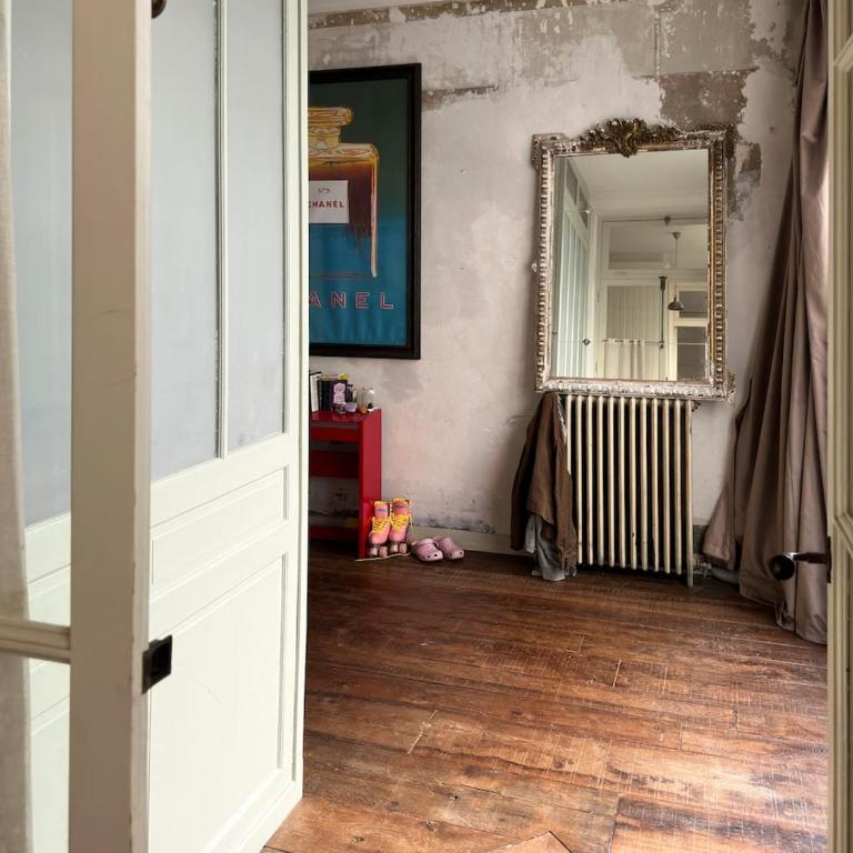 Charming chic apartment in Upper Marais 160m - Appartement - 17