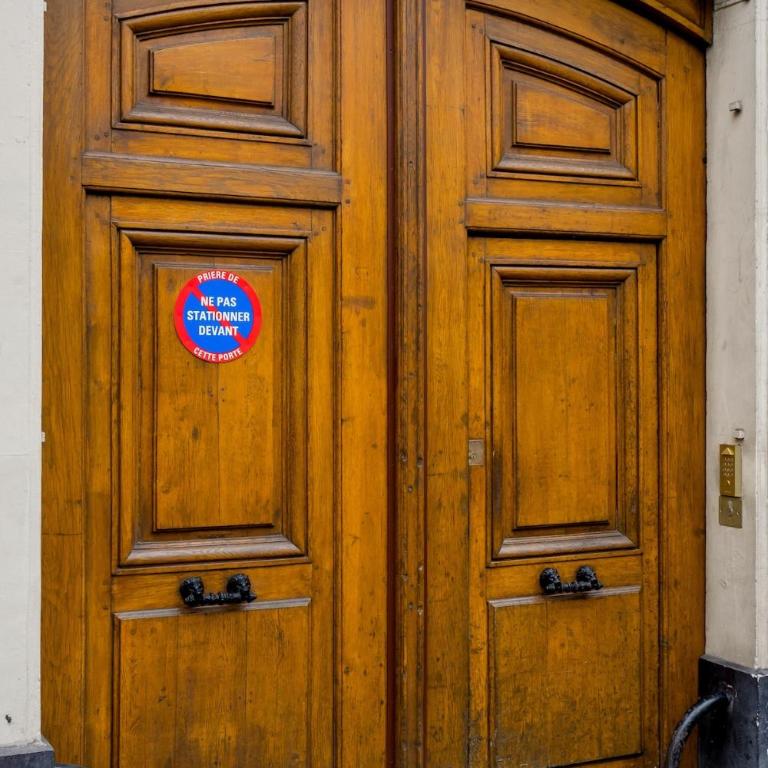 Charming chic apartment in Upper Marais 160m - Appartement - 32