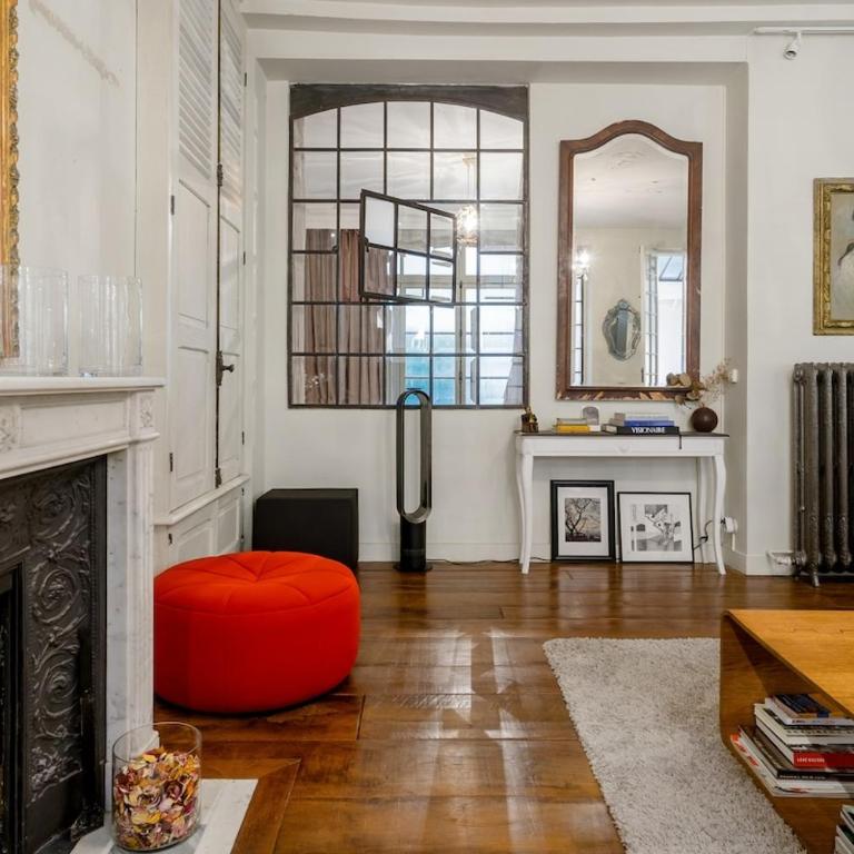 Charming chic apartment in Upper Marais 160m - Appartement - 35