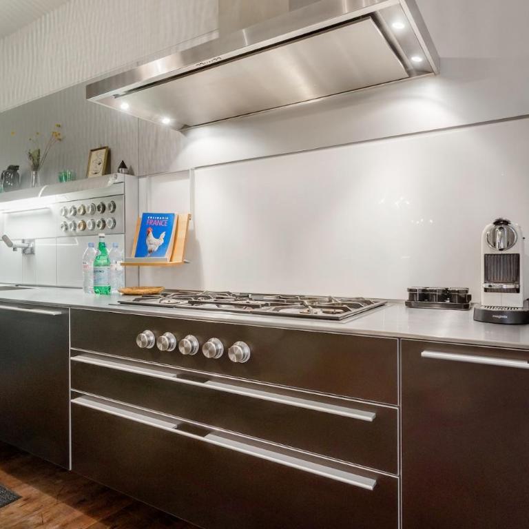 Charming chic apartment in Upper Marais 160m - Appartement - 72