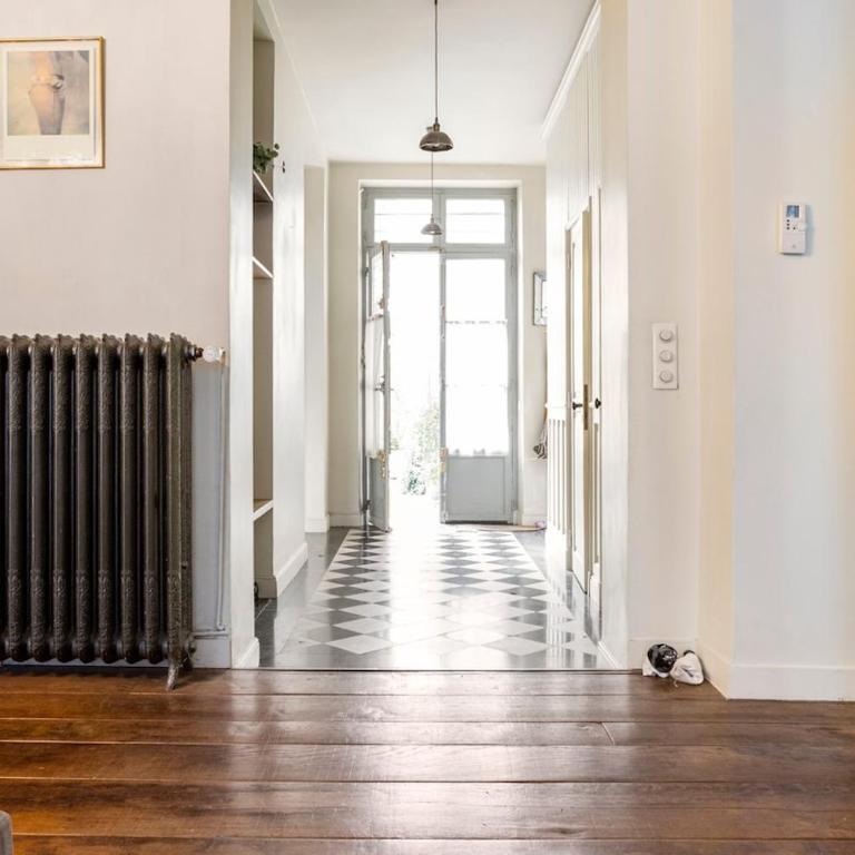 Charming chic apartment in Upper Marais 160m - Appartement - 80