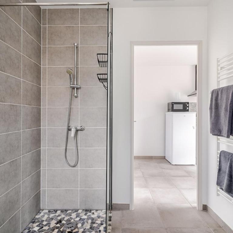 la pause detente, villa climatisée avec jardin et parking privés, à 5 mn de la mer, au calme - Casa con 1 dormitorio - 26
