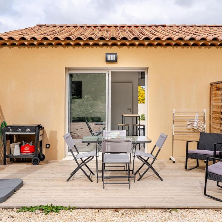 la pause detente, villa climatisée avec jardin et parking privés, à 5 mn de la mer, au calme - Casa con 1 dormitorio - 15