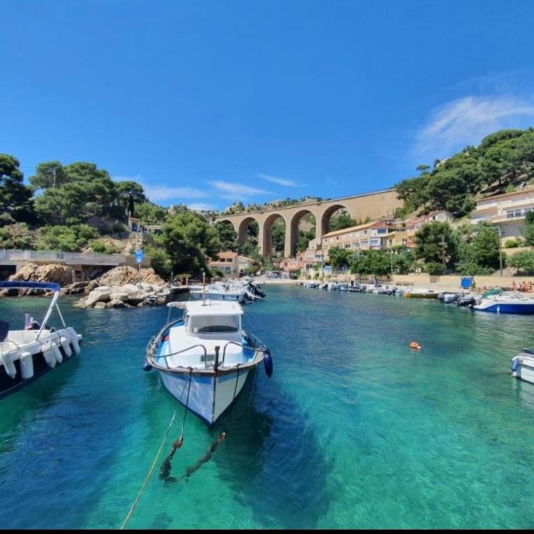 la pause detente, villa climatisée avec jardin et parking privés, à 5 mn de la mer, au calme - Casa con 1 dormitorio - 28