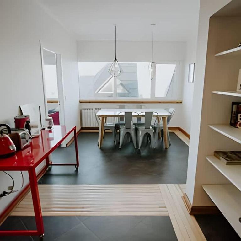 Huge modern in the heart of the city 3A - Apartamento - 50