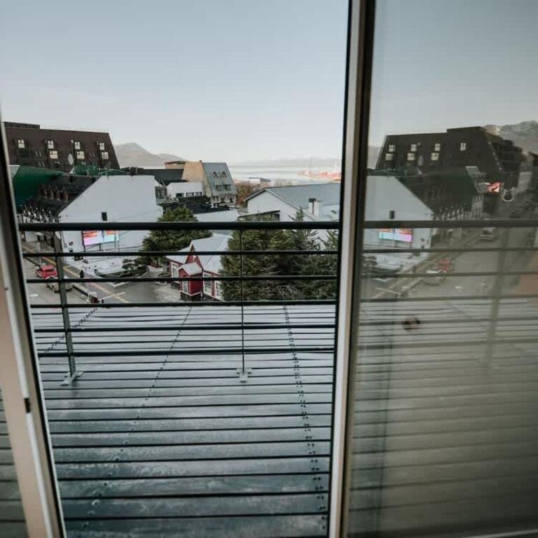 Huge modern in the heart of the city 3A - Apartamento - 69