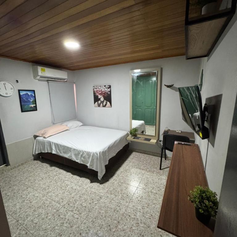 Hostal Nogal Inn - Habitación Doble con baño privado - 1