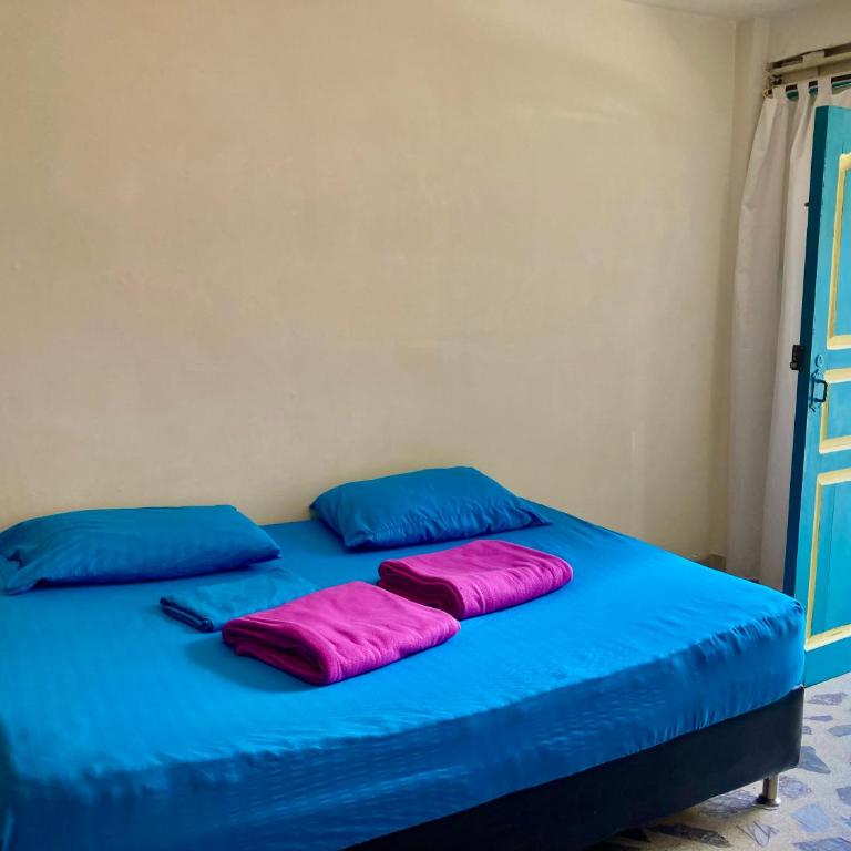 La Casa del Pueblo - One-Bedroom Deluxe Apartment - 1