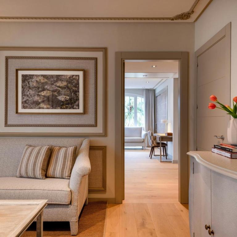 Grand Hotel Las Dunas, Autograph Collection - Grand King Suite with Balcony and Sea View - 8