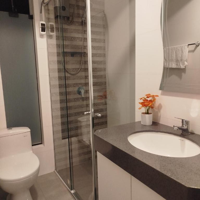 Cómodo departamento en Yanahuara - Two-Bedroom Apartment - 8