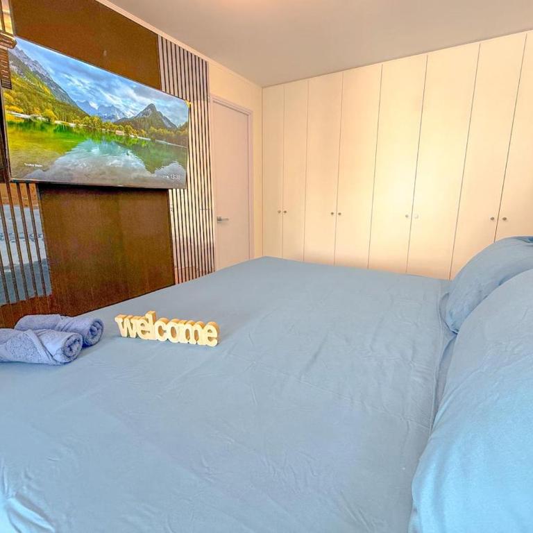 Céntrico departamento en Miraflores con Piscina - Apartamento de 3 dormitorios - 6