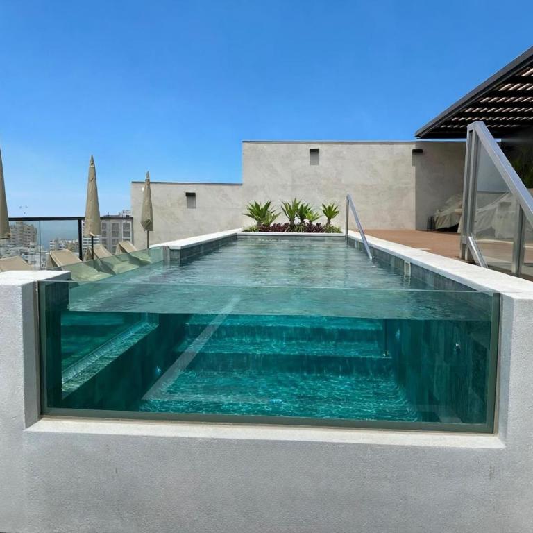 Céntrico departamento en Miraflores con Piscina - Apartamento de 3 dormitorios - 11