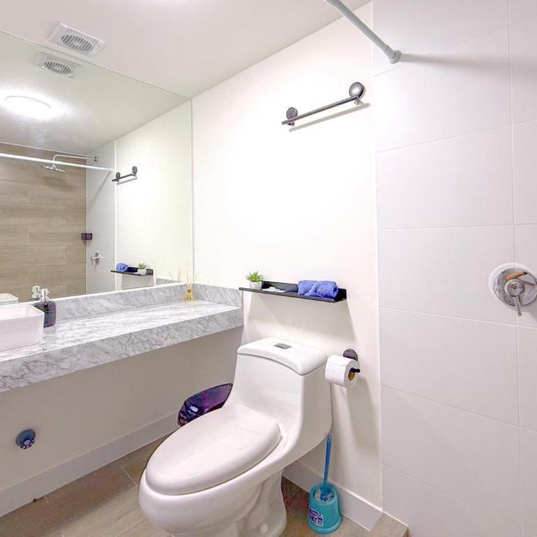 Céntrico departamento en Miraflores con Piscina - Apartamento de 3 dormitorios - 34