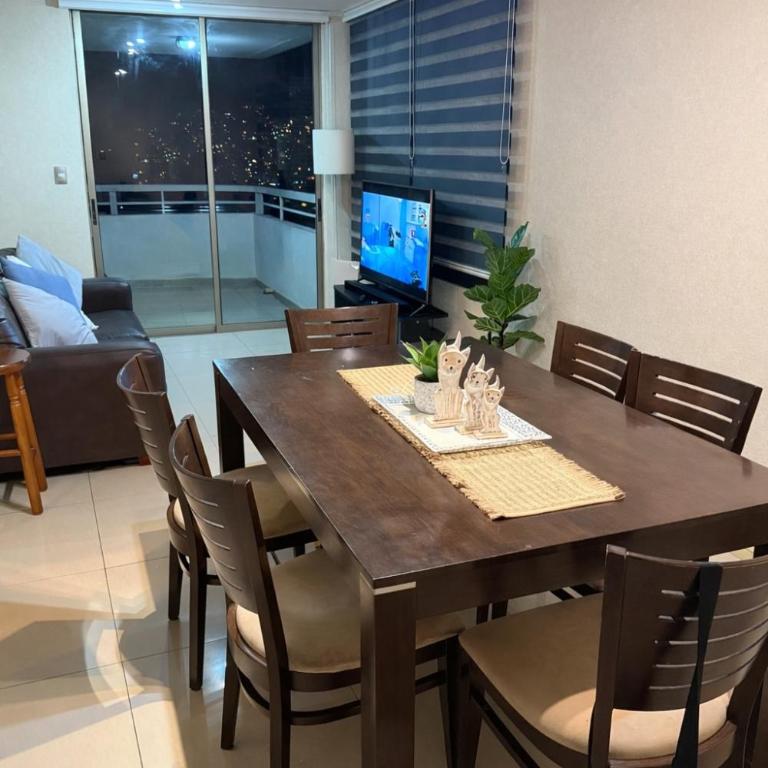 Your Base in Iquique This Summer Steps from the Sea - One-Bedroom Apartment - 1
