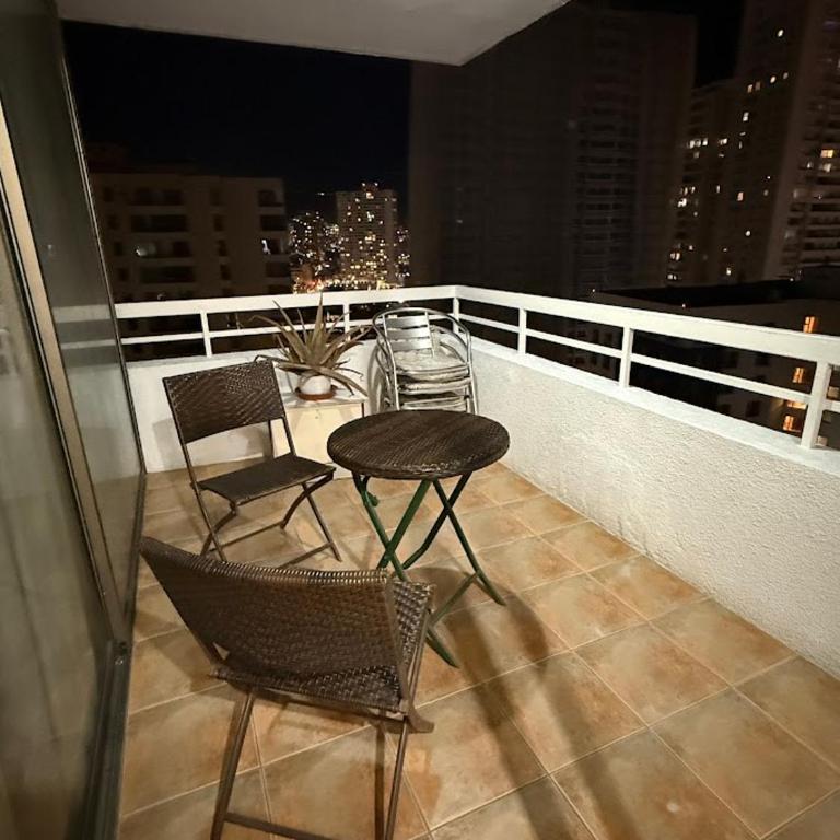 Your Base in Iquique This Summer Steps from the Sea - One-Bedroom Apartment - 9