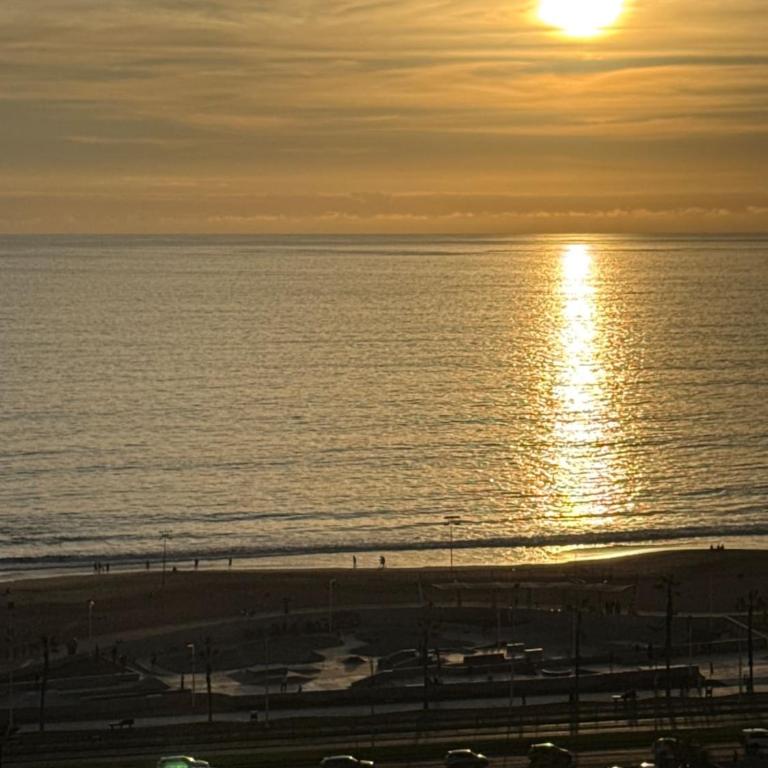 Your Base in Iquique This Summer Steps from the Sea - One-Bedroom Apartment - 10