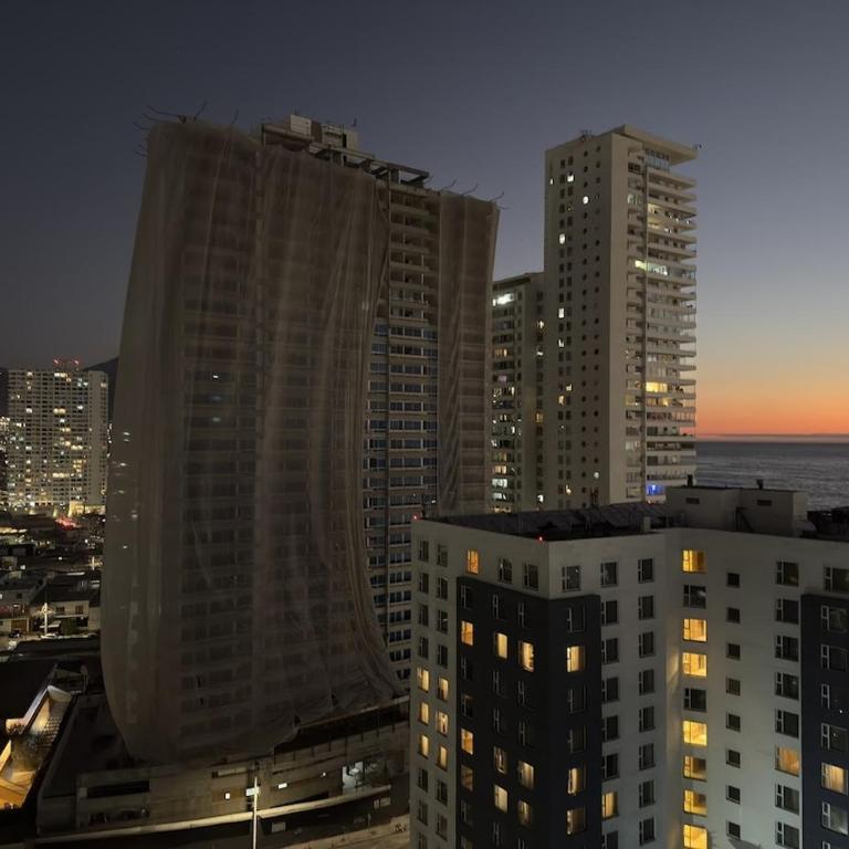 Your Base in Iquique This Summer Steps from the Sea - One-Bedroom Apartment - 20
