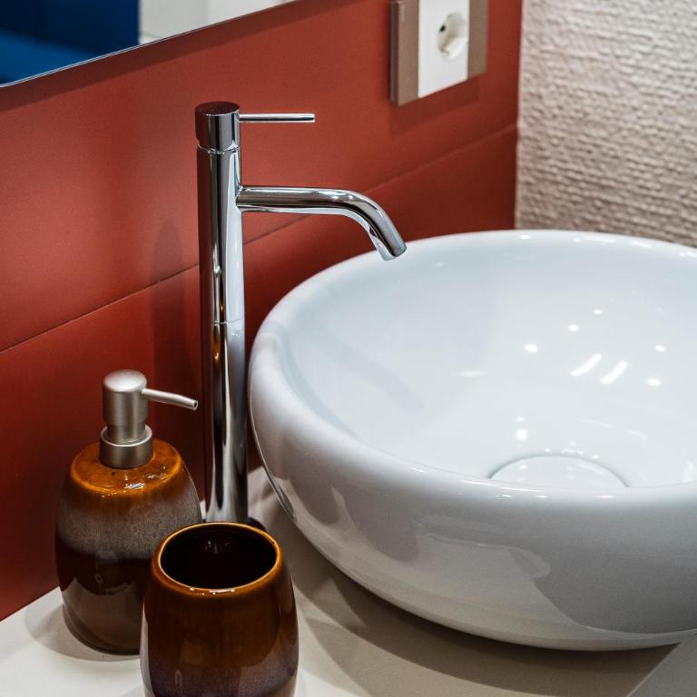 Noè Luxe Home with Parking on Request - Appartamento con 2 Camere da Letto e Terrazza - 24