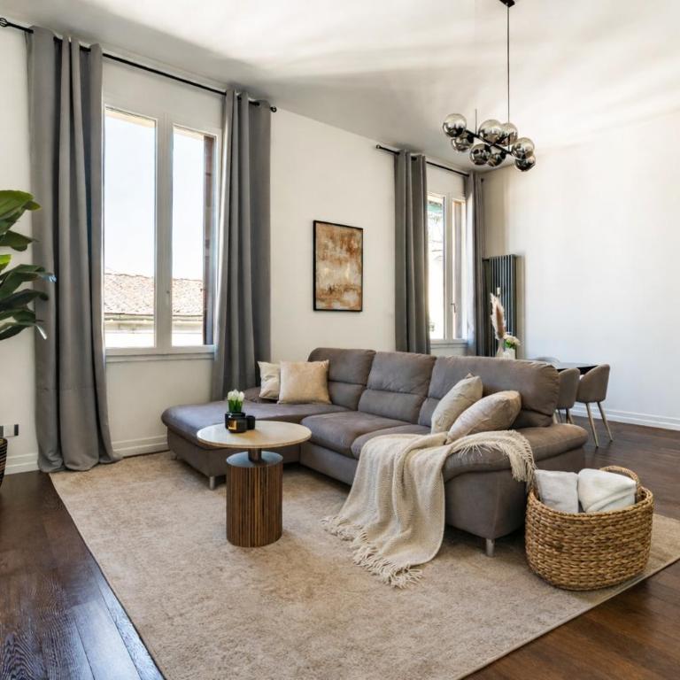 Noè Luxe Home with Parking on Request - Appartamento con 2 Camere da Letto e Terrazza - 1