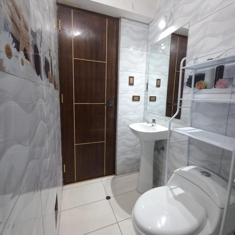 Casa Bartola - Three-Bedroom Apartment - 11