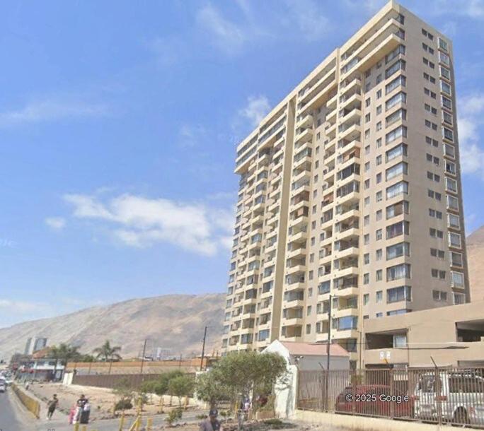 Equipped apartment near Zofri and Cavancha - Three-Bedroom Apartment - 19