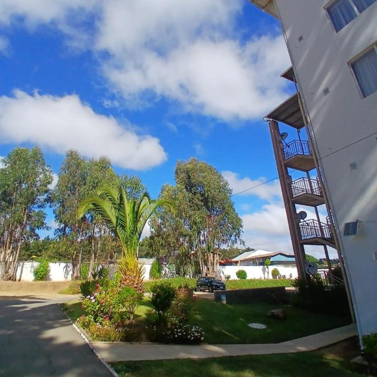 Hermoso y acogedor Dpto cerca de Playa y Terminal - Three-Bedroom Apartment - 11