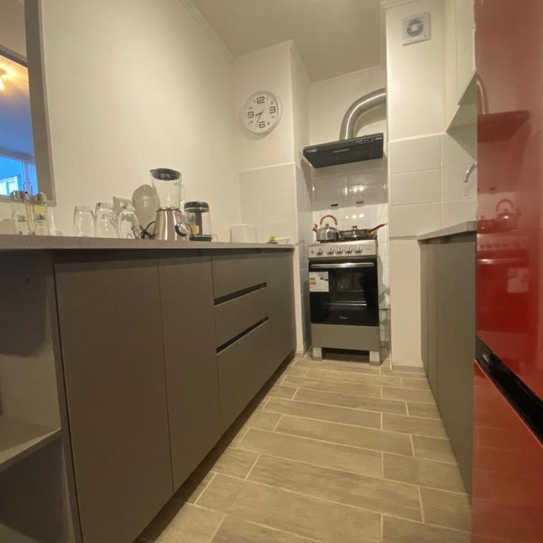 Depto nuevo, cerca de mall, estacionamiento gratis - Two-Bedroom Apartment - 13