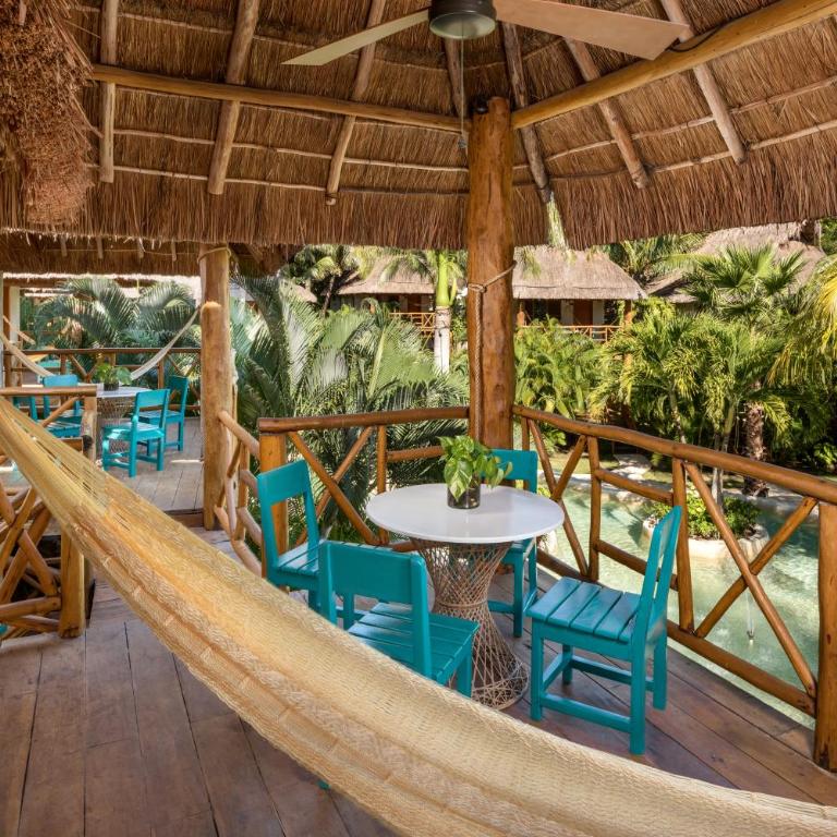 Mahekal Beach Front Resort & Spa - Double Room with Garden View - 9
