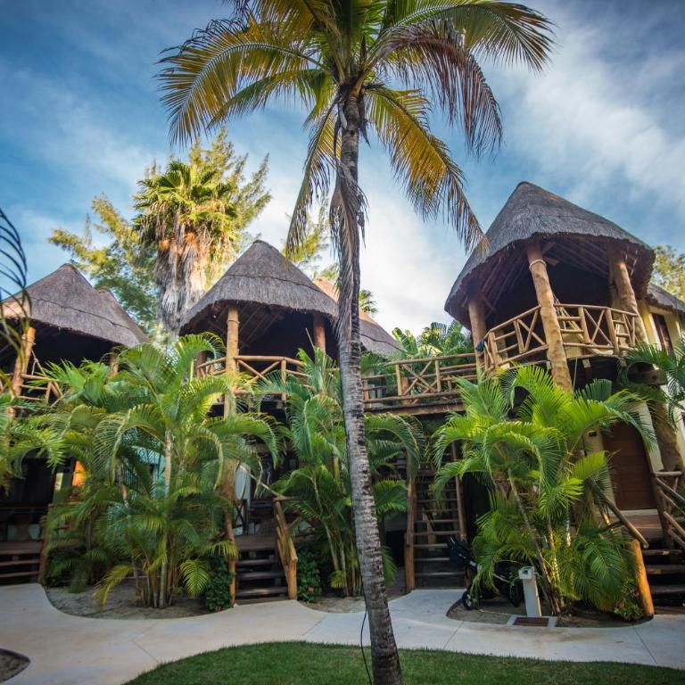 Mahekal Beach Front Resort & Spa - Double Room with Garden View - 10