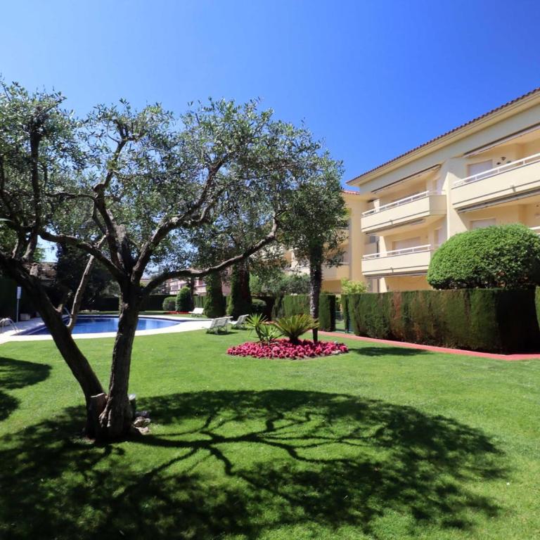 Dúplex en S'Agaró: 4 Habitaciones, Cerca de la Playa - ES-298-13 - Apartamento - 18