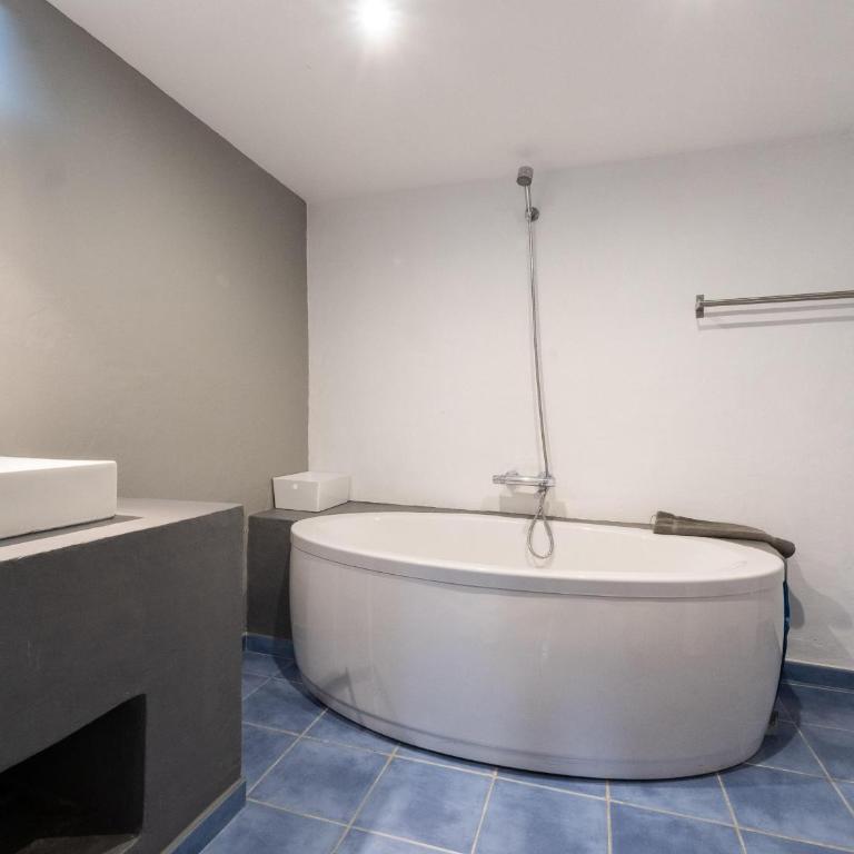 Auténtico mas catalán renovado cerca de Roses y Llançà - ES-228-211 - Vacation Home - 33