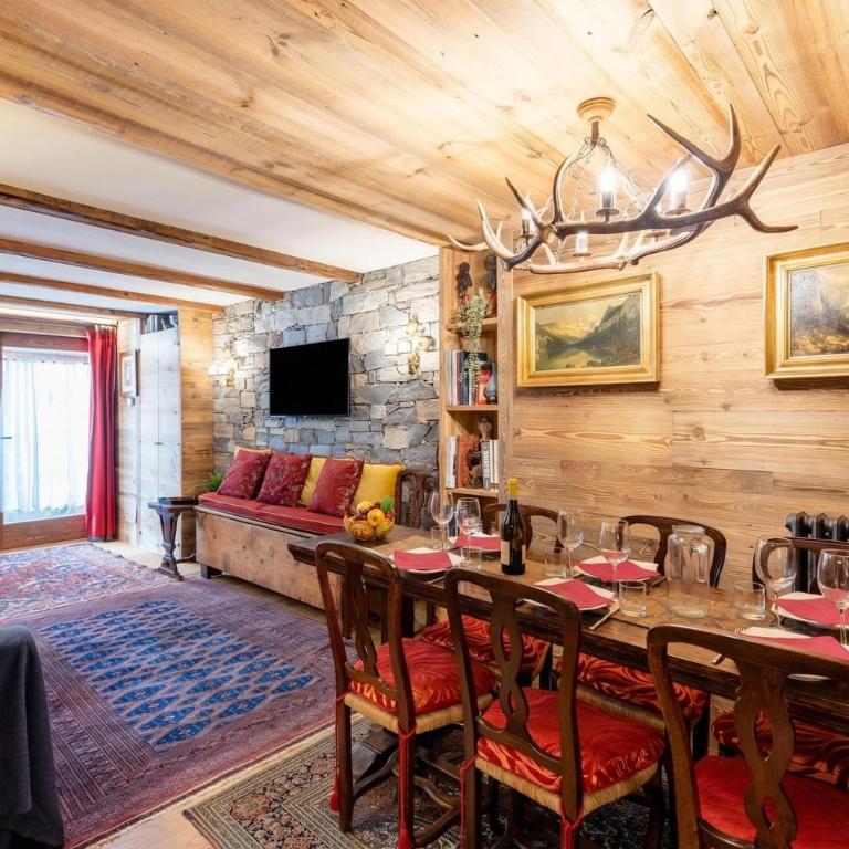 Beautiful Apartment In Courmayeur - Happy Rentals - Appartement Deluxe - 11