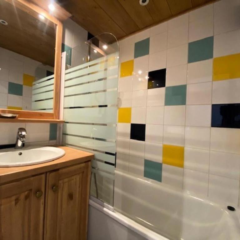 Résidence Vanoise - Val Thorens location: Belle vue, appartement 4 personnes chaleureux, centre station MAE-9047 - Appartement - 11