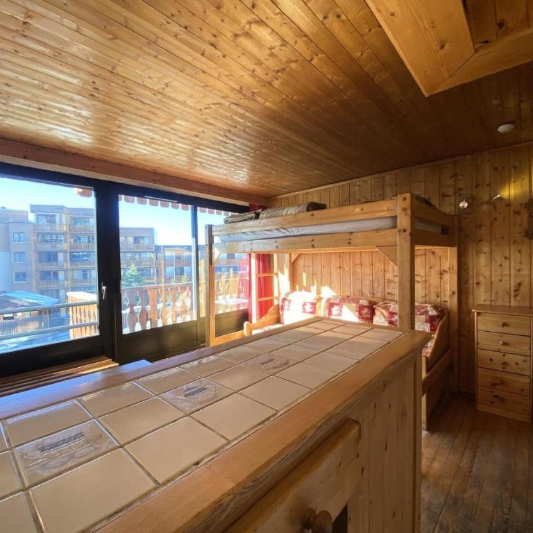Résidence Neves - VAL THORENS location: Studio pour 4 personnes dans un quartier animé / LES NEVES MAE-9103 - Studio - 1