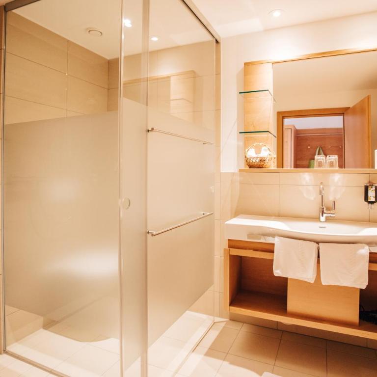 Hotel SeeRose - Suite mit Balkon und Seeblick - 4
