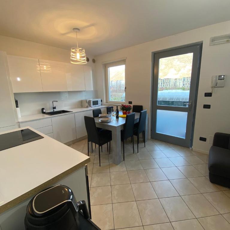 Mady home - Two-Bedroom Apartment - 22