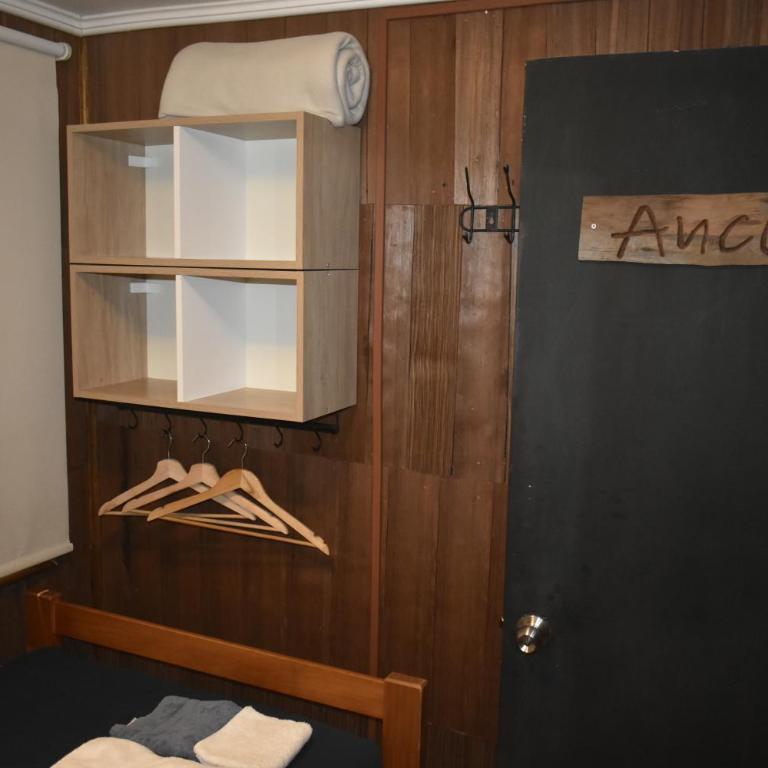 Estación Hostel - Single Room with Shared Bathroom - 2
