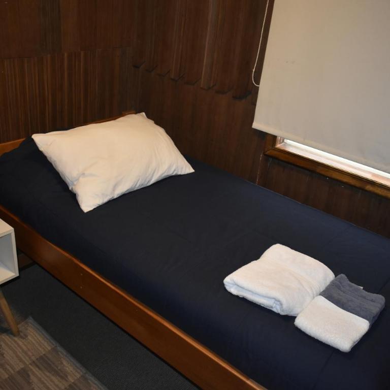 Estación Hostel - Single Room with Shared Bathroom - 21