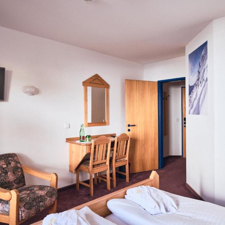 Hotel Enzian by Alpeffect Hotels - Chambre Double avec Balcon - 4