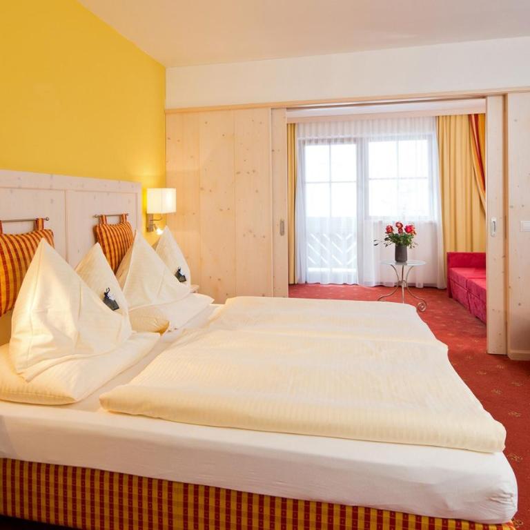Hotel Enzian by Alpeffect Hotels - Superior Double Room (2 Adults + 3 Children) - 5