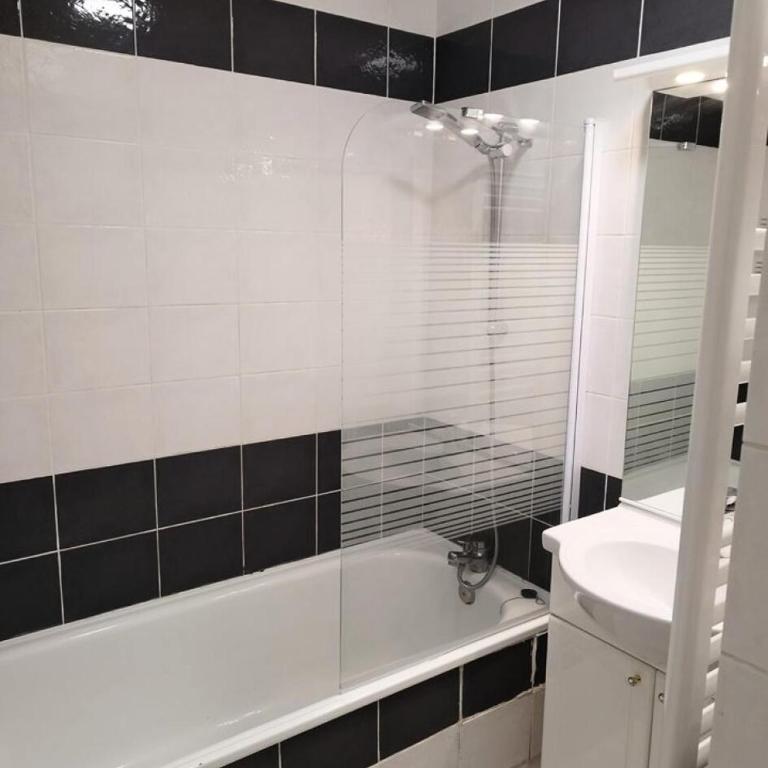 Résidence Rond-point-pistes I - Deux pièces 8 pers ROND POINT DES PISTES 1 - n° 101 A MAE-7244 - Appartement - 7