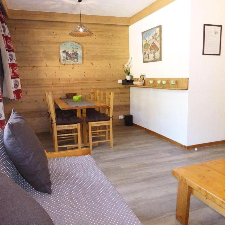 Résidence Souche - La Souche 8 - Grand 2 pièces, proche de la rue piétonne MAE-4994 - Appartement - 1